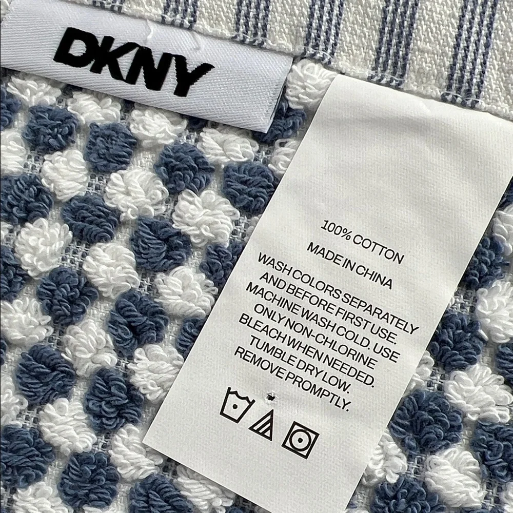 DKNY Bath Towels Blue & White Gingham Check Dots 100% Cotton Set of 2 NEW